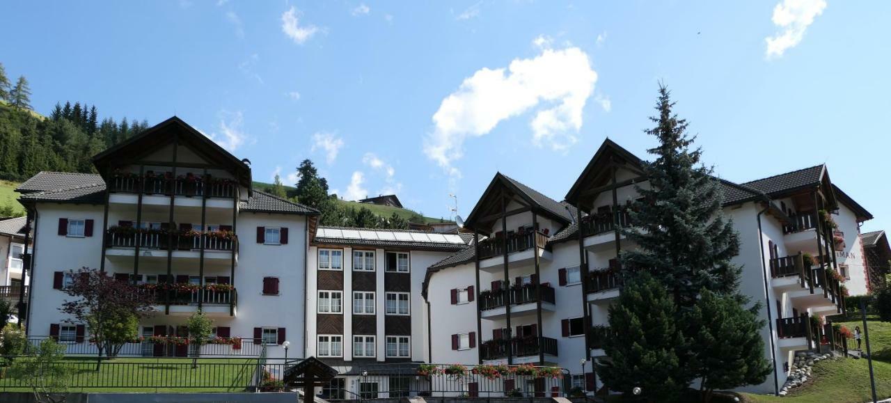 Apartments Casa Metz Santa Cristina Val Gardena Eksteriør billede